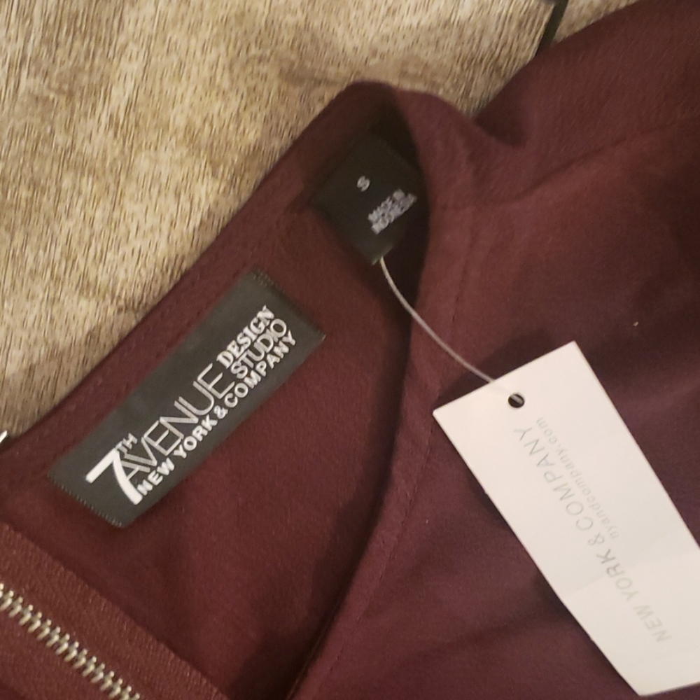 New York & Co. long sleeve Burgundy Blouse NWT - Picture 2 of 5